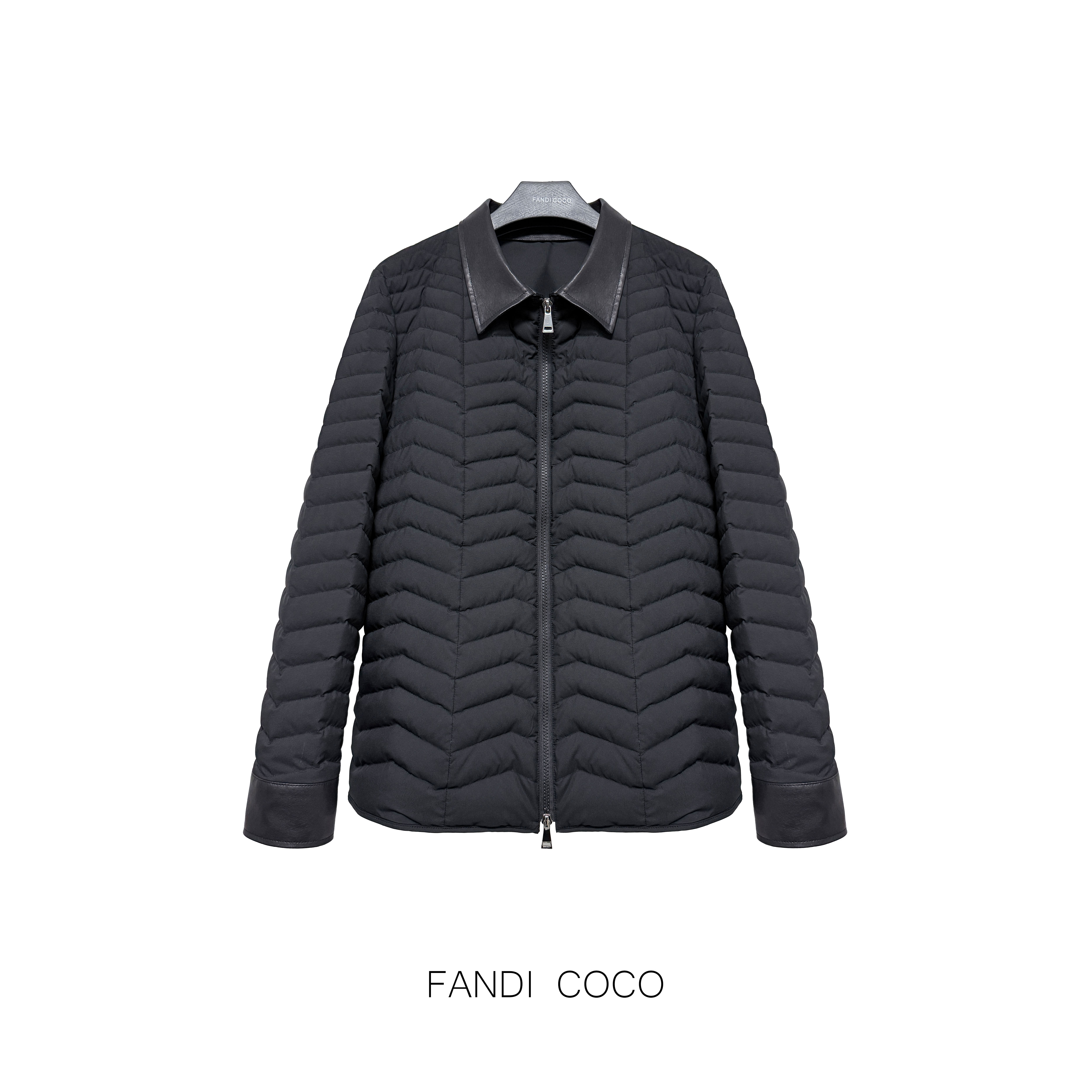 FANDI COCO "万能鹅" 条纹百搭翻领95鹅绒短款外套 25A325