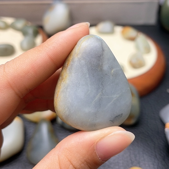 和田玉颈饰未镶嵌31