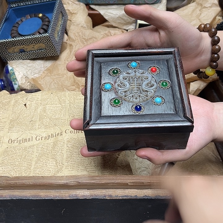 大叶紫檀（黑酸枝木类）