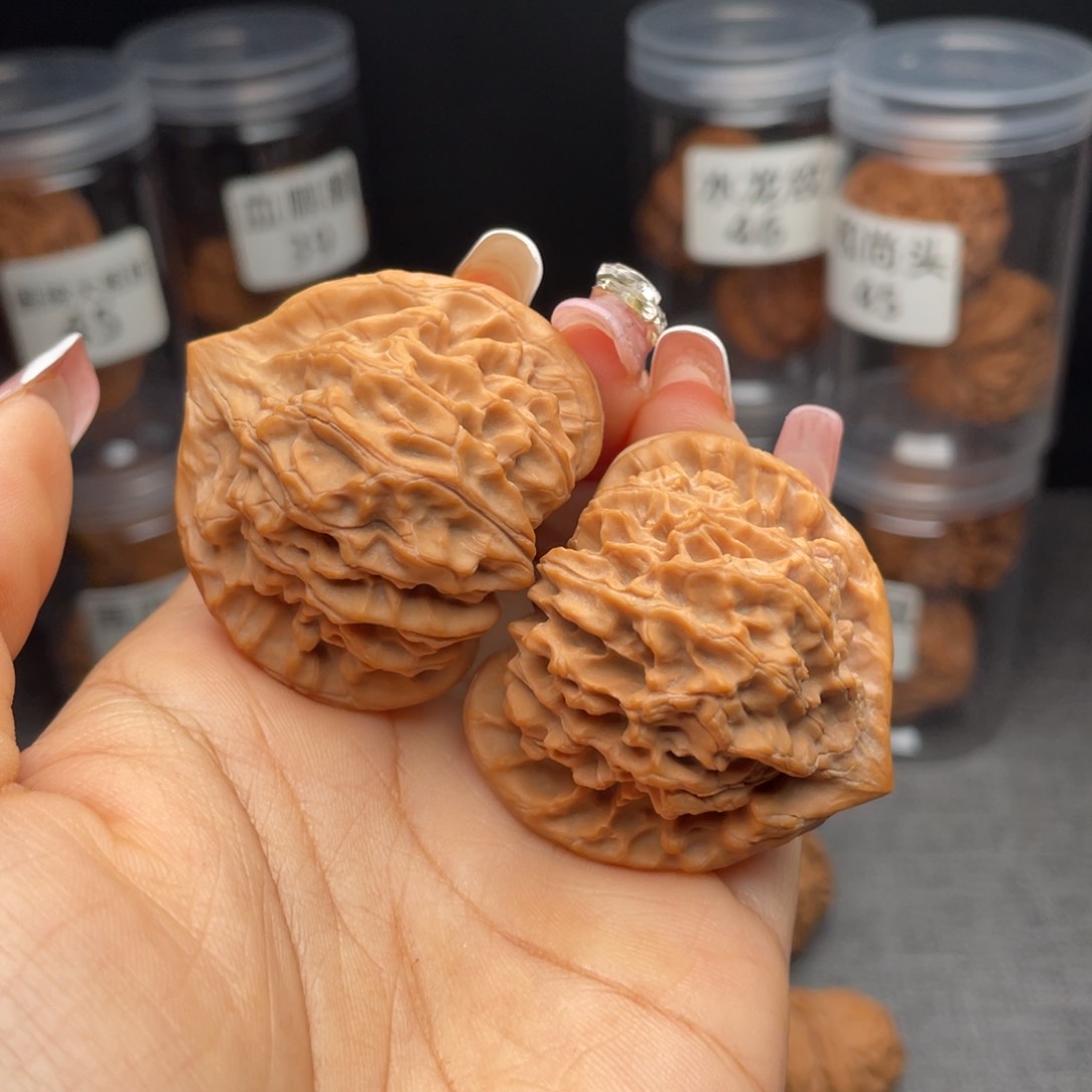 文玩核桃把件龙门涧