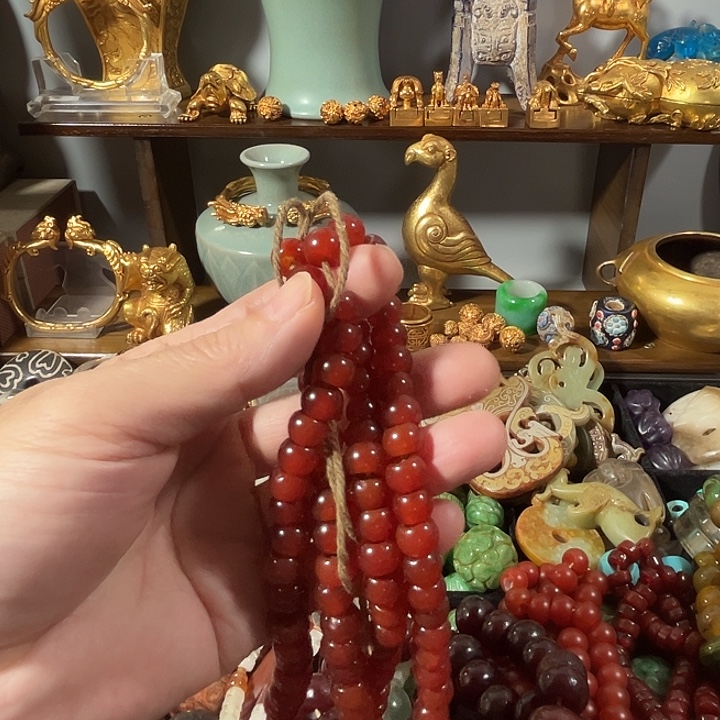 靠***己玛瑙/玉髓未镶嵌颈饰