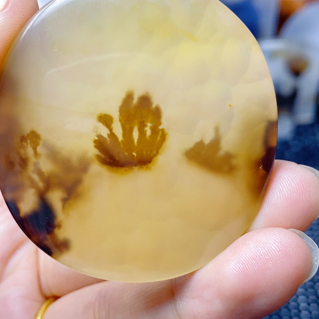 玛瑙/玉髓未镶嵌珠宝奇石