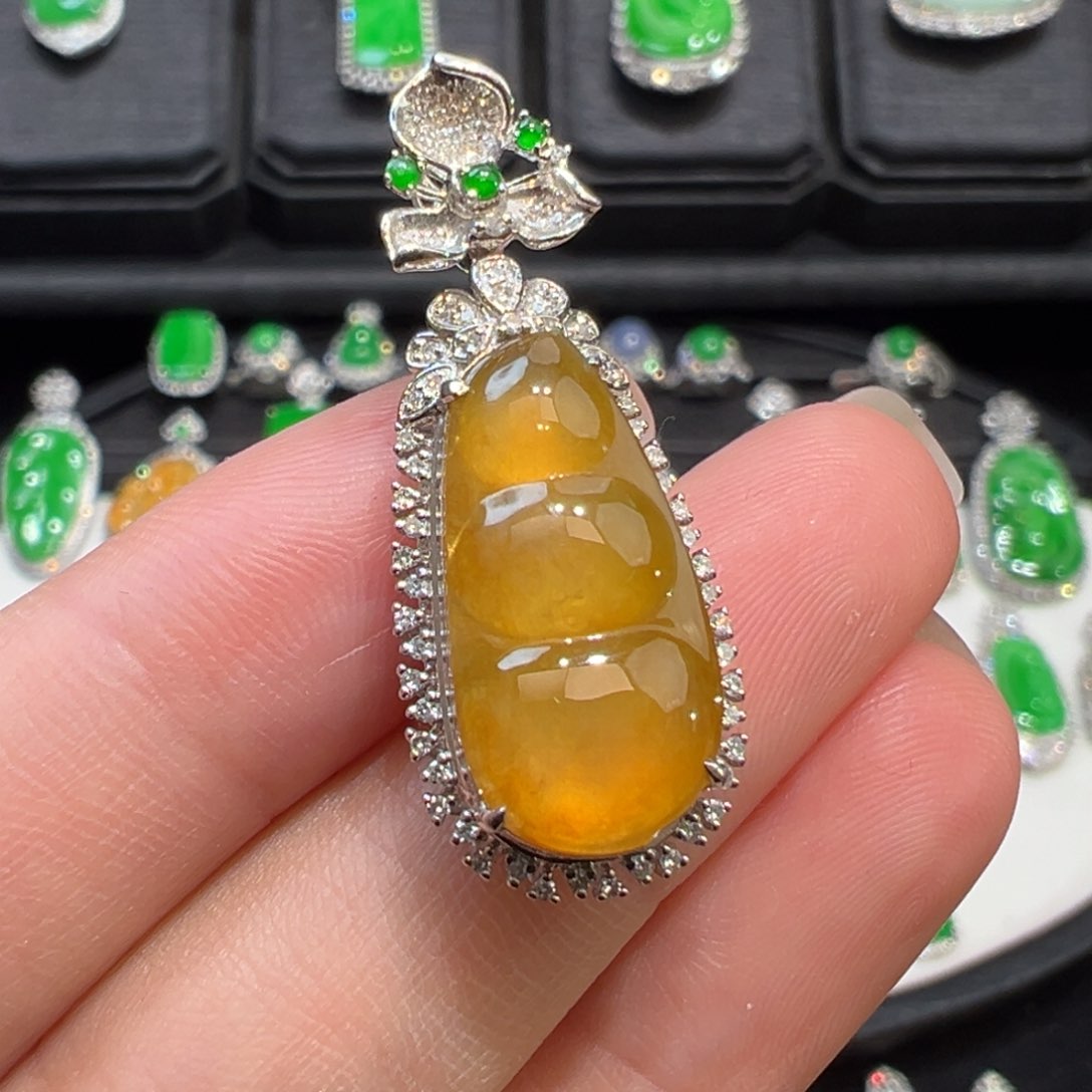 翡翠吊坠(不含链)18K金镶嵌收到货48小时鉴赏期