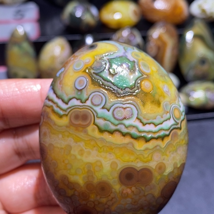 玛瑙/玉髓未镶嵌珠宝奇石177