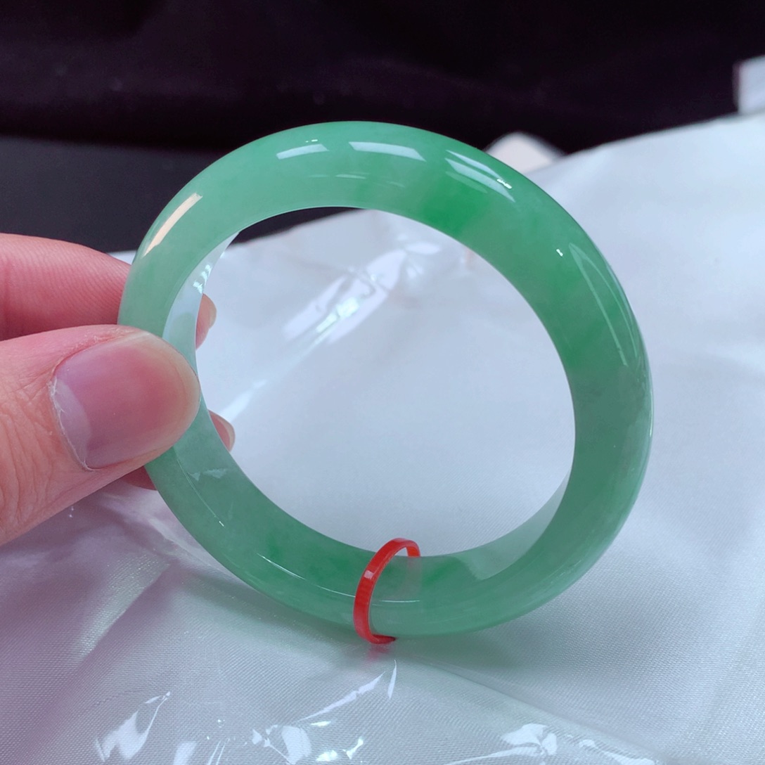 未镶嵌手镯翡翠611