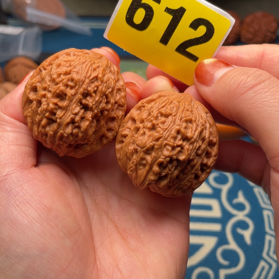 吊坠文玩核桃38绣球612号