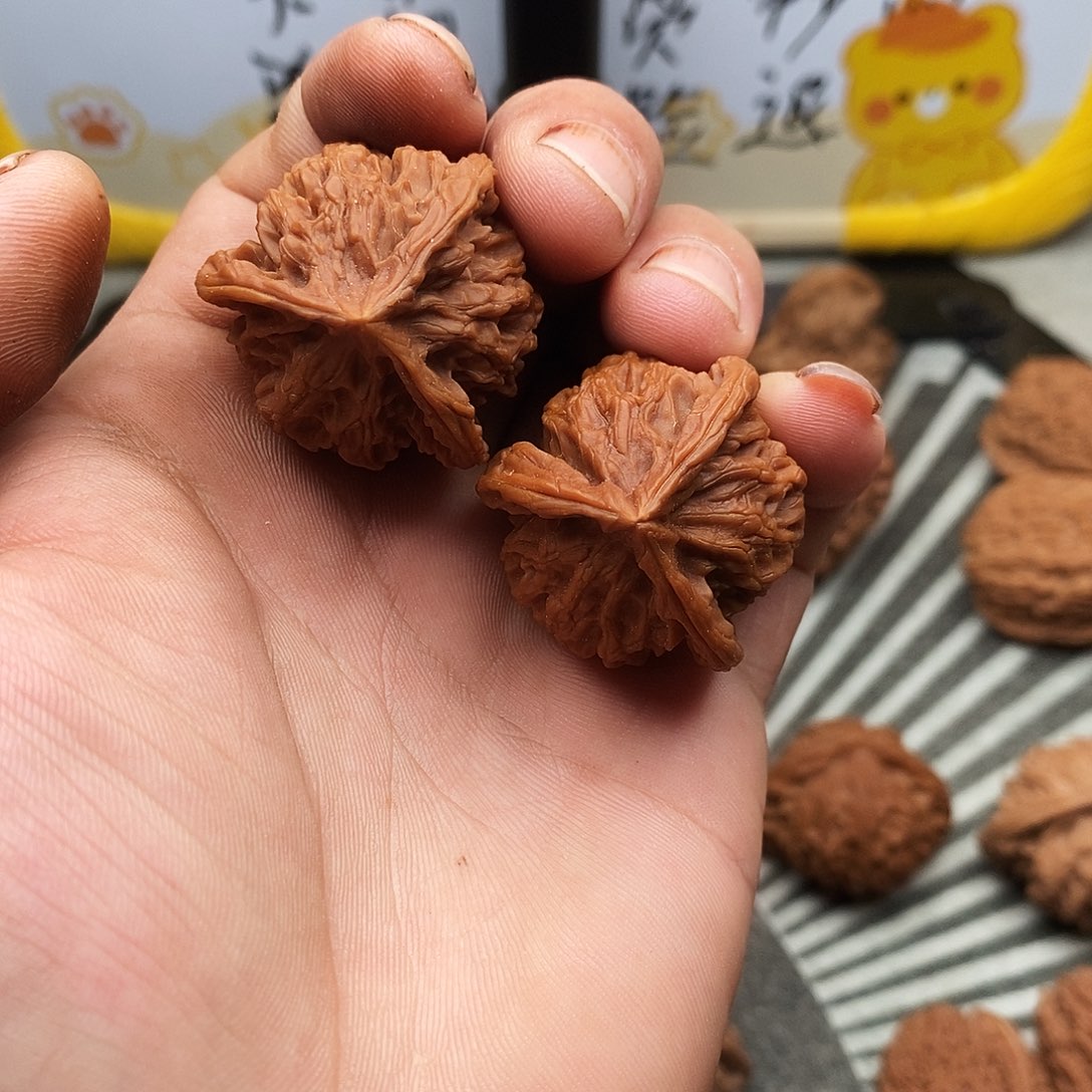 把件文玩核桃盘山三楞