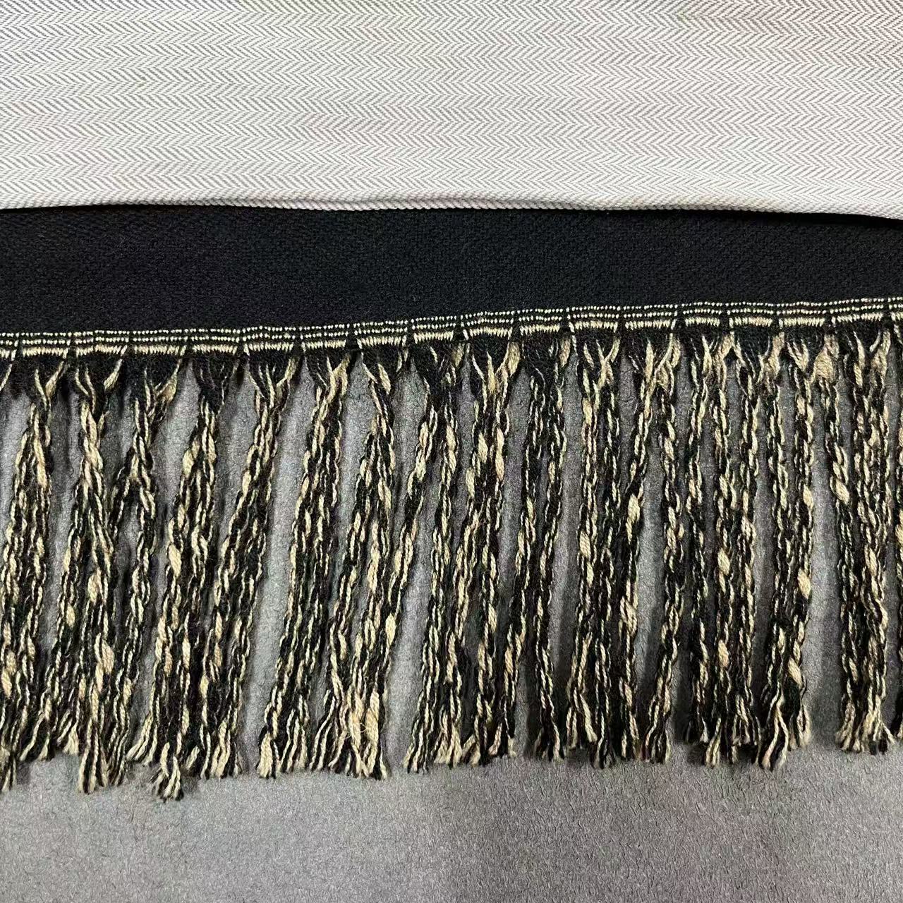 时尚轻奢休闲复古百搭女士披肩围巾围脖