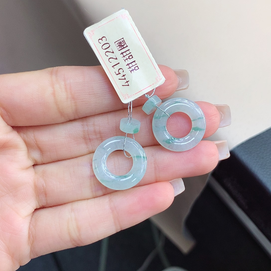 未镶嵌戒指翡翠甜甜圈