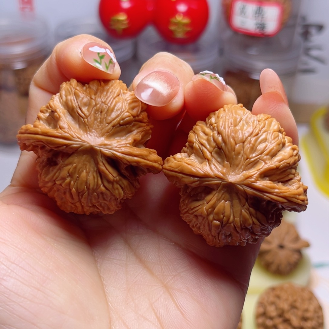 文玩核桃吊坠42尺正球磨