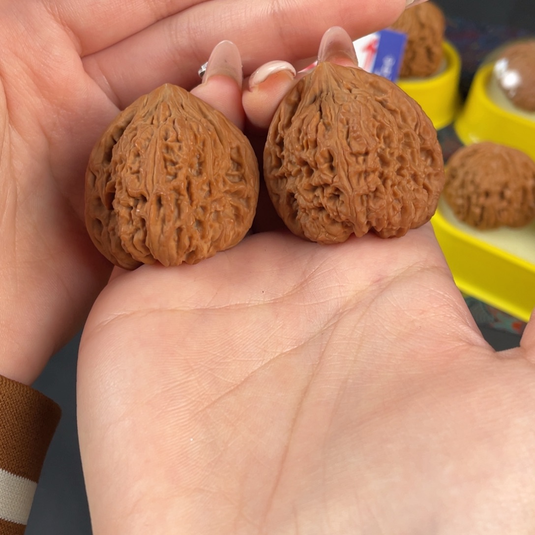 文玩核桃吊坠天残脚39全