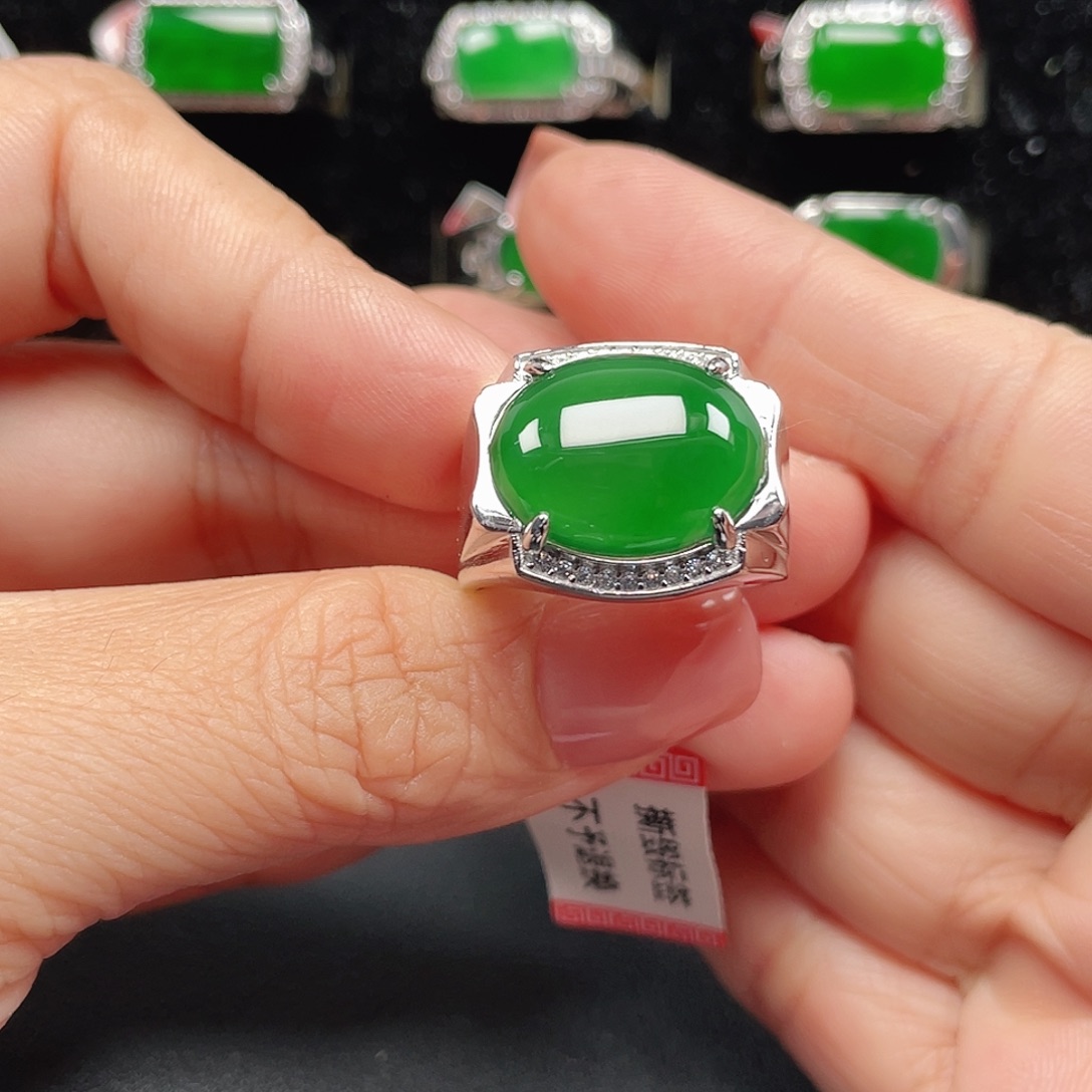 奉***天翡翠银S925镶嵌戒指编号4140没运费险