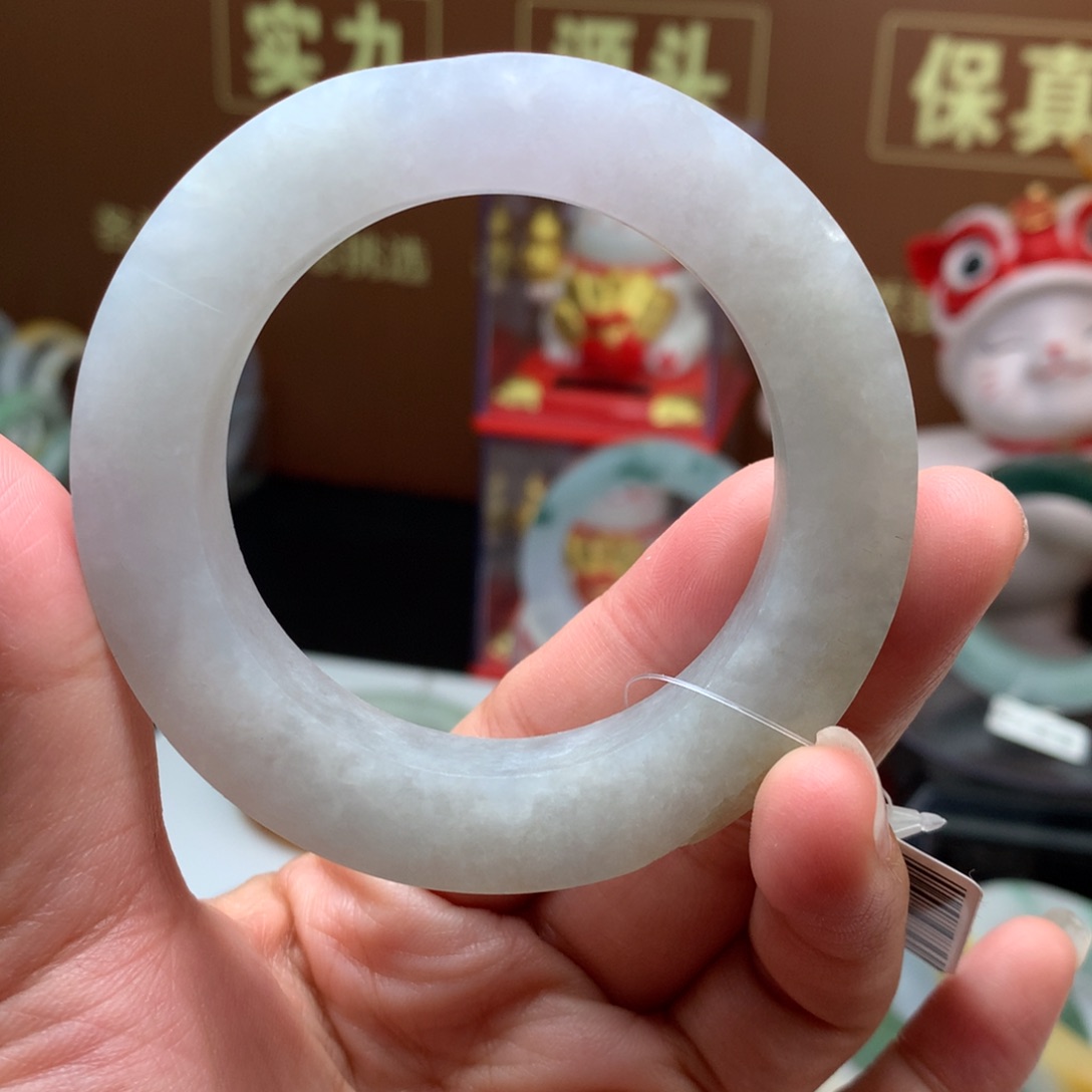 定制翡翠手镯未镶嵌