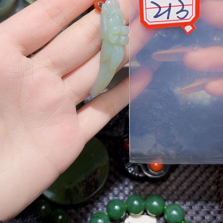 和田玉和田玉边角料随机发未镶嵌