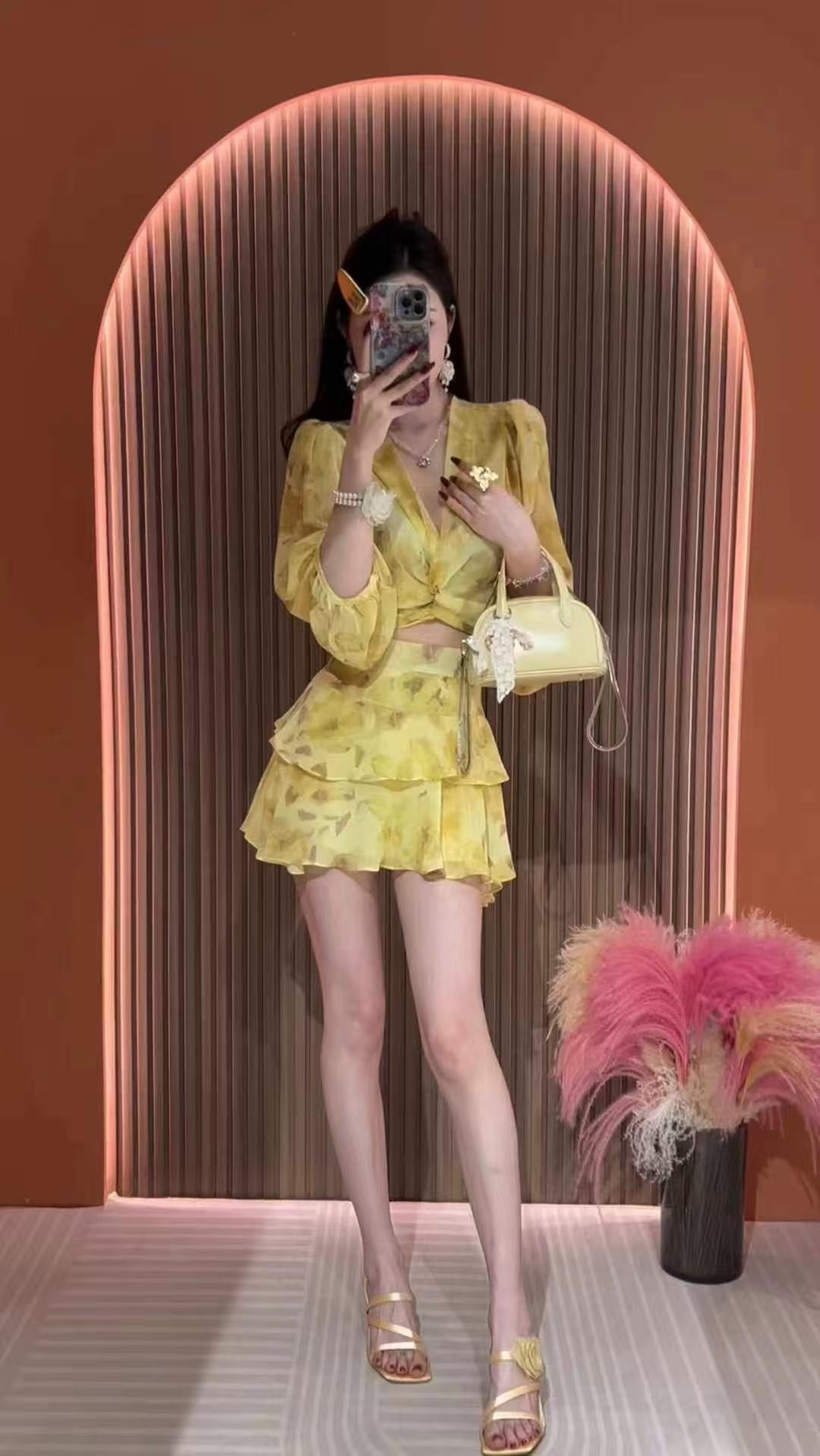 [春歌]2025夏季新款雪纺碎花两件套中袖轻薄上衣半裙套装高级感女