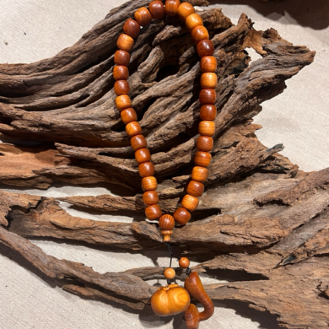天然崖柏【1.2老型珠柿柿如意】手串