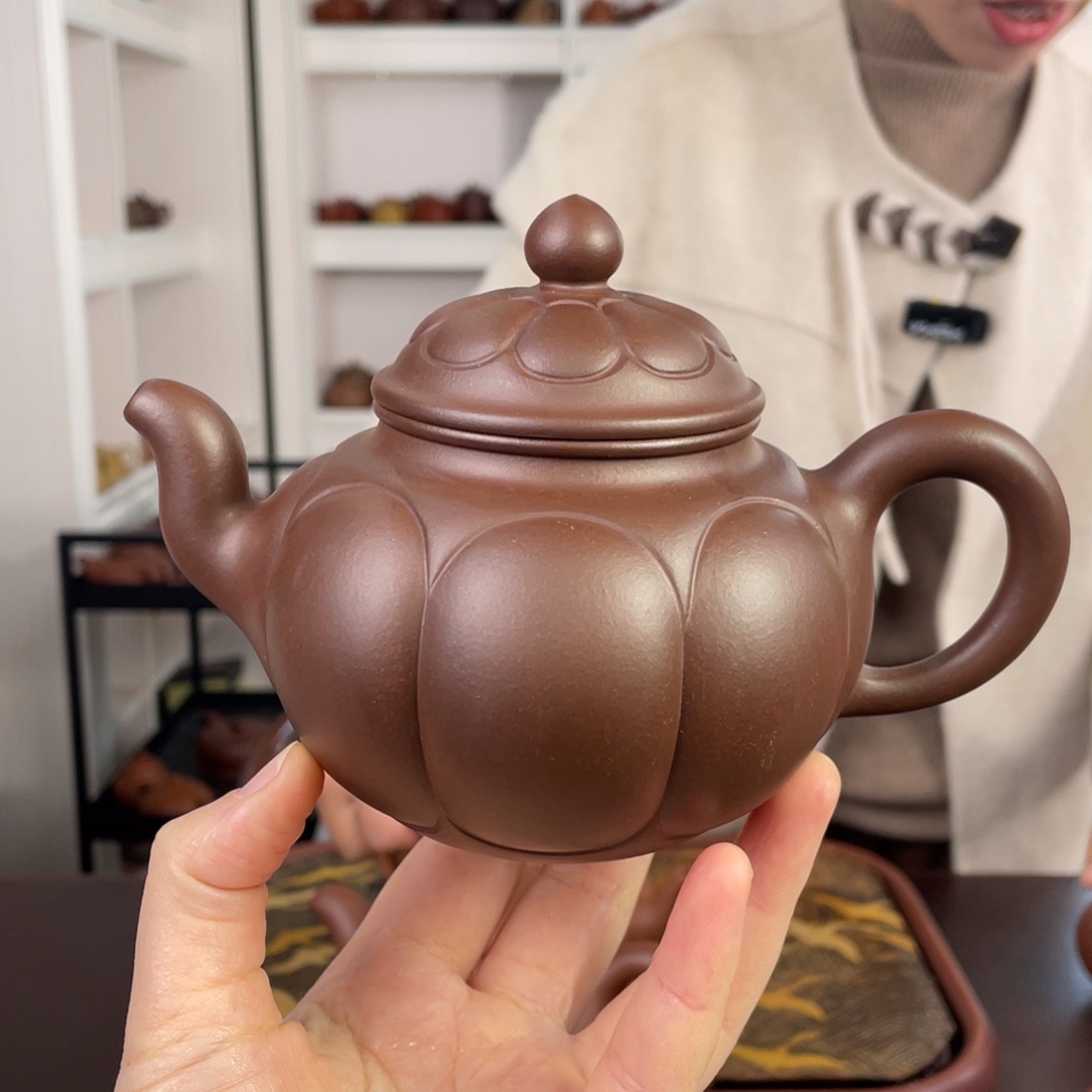 紫砂茶壶紫泥经文藕壶410cc