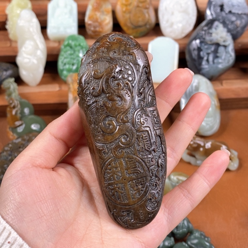 【闪购商品】未镶嵌和田玉把件范*