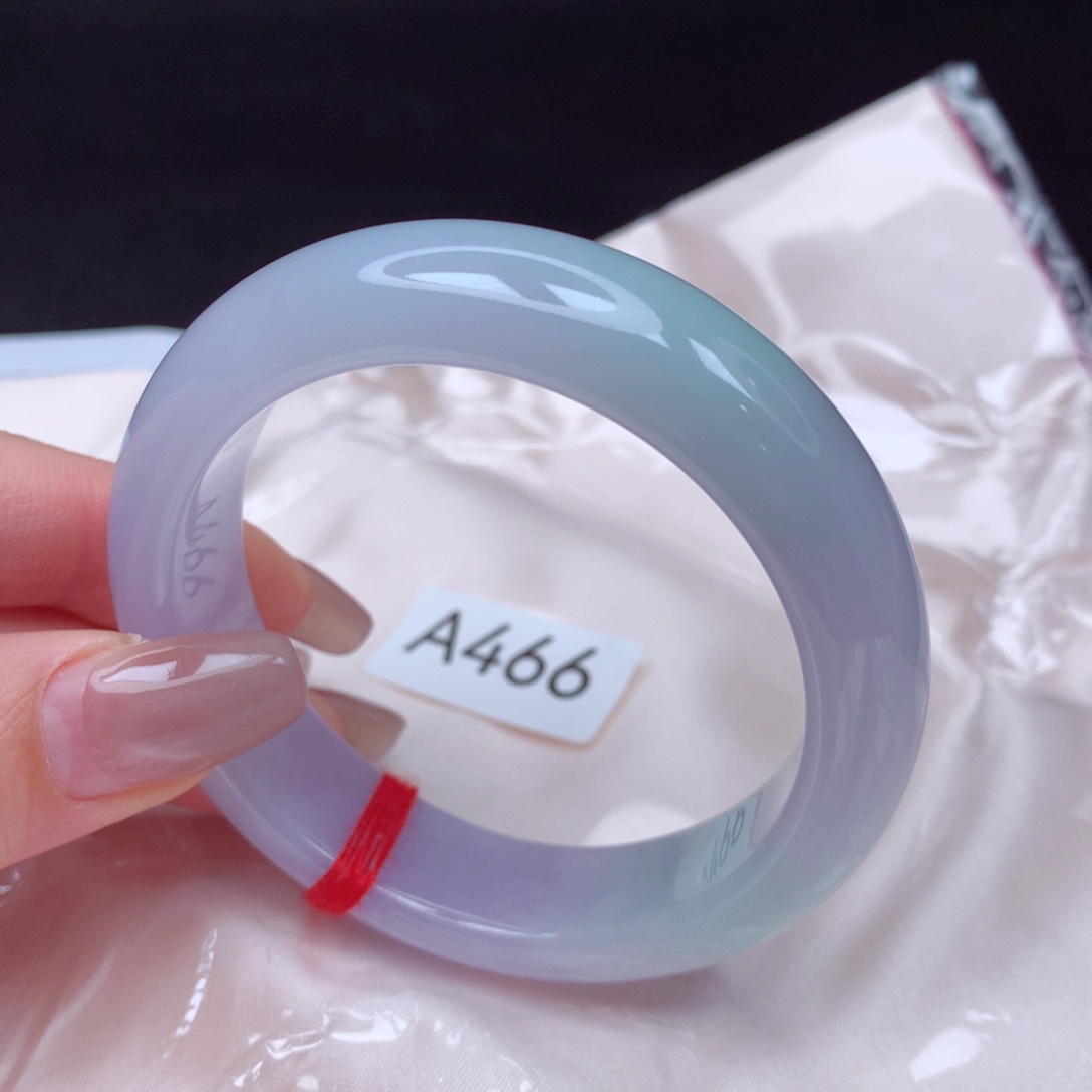 翡翠手镯未镶嵌手镯53