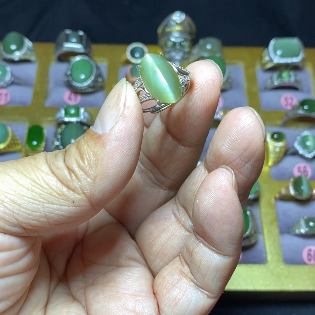 和田玉（碧玉）戒指未镶嵌