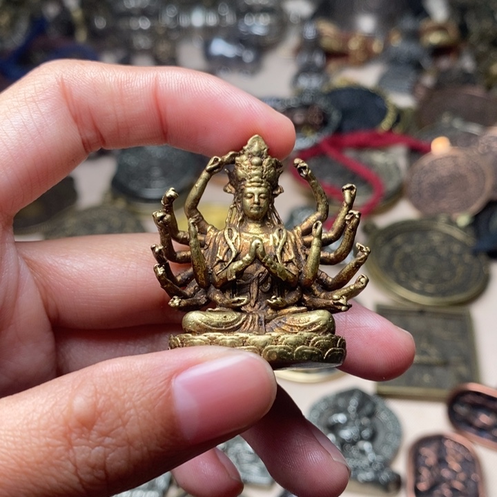 空***、铜家居工艺福利挂件