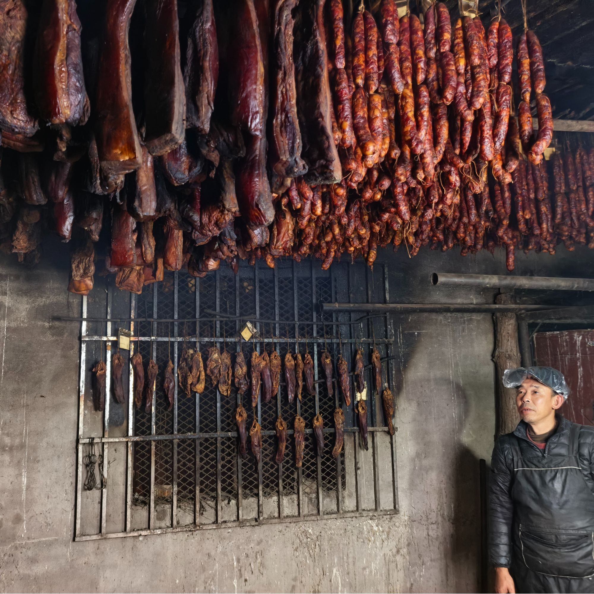 大巴山特产正宗柴火烟熏腊肉农家土猪风味