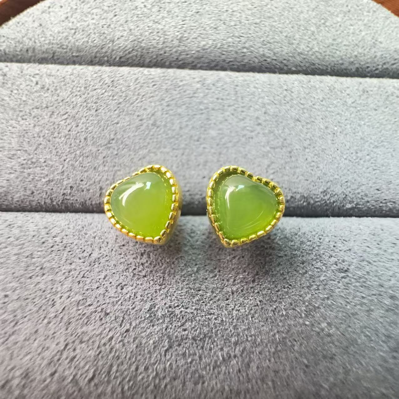 严选天然和田玉苹果绿S925银镶心型蛋面可爱精致时尚气质无瑕疵