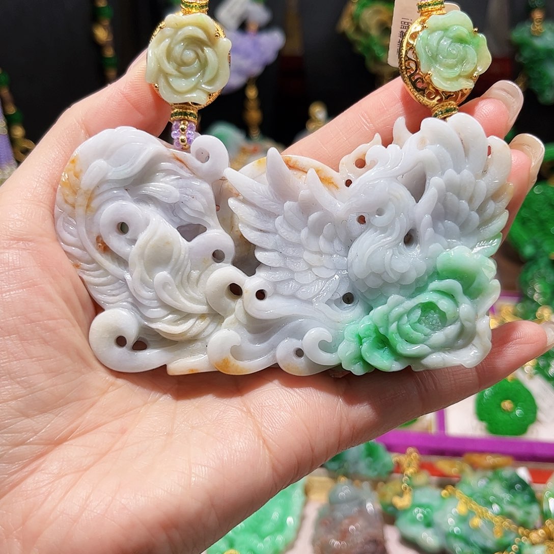 【闪购商品】翡翠吊坠(赠链)未镶嵌福利