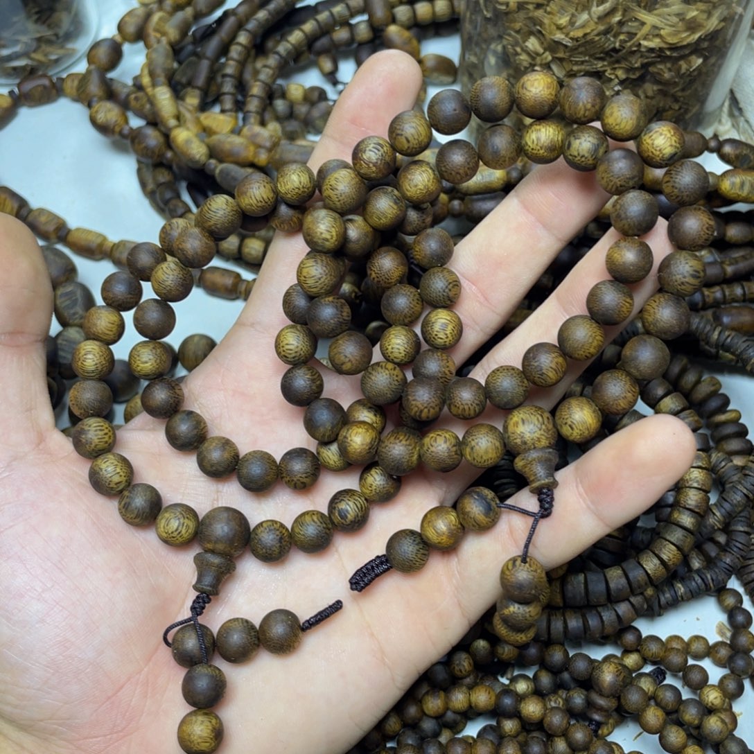 沉香沉香碎屑+0.9圆珠两圈15克加多样性发一