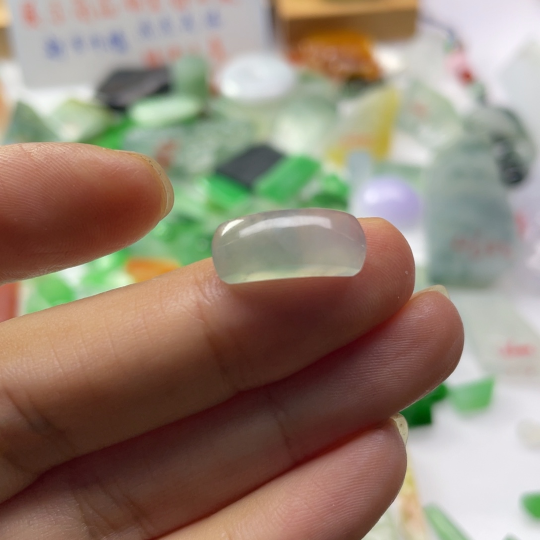 定制翡翠未镶嵌天然缅甸翡翠