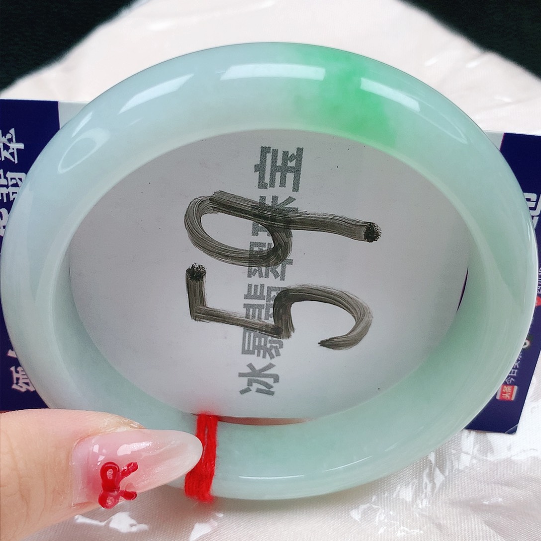 翡翠手镯未镶嵌天然缅甸a货翡翠