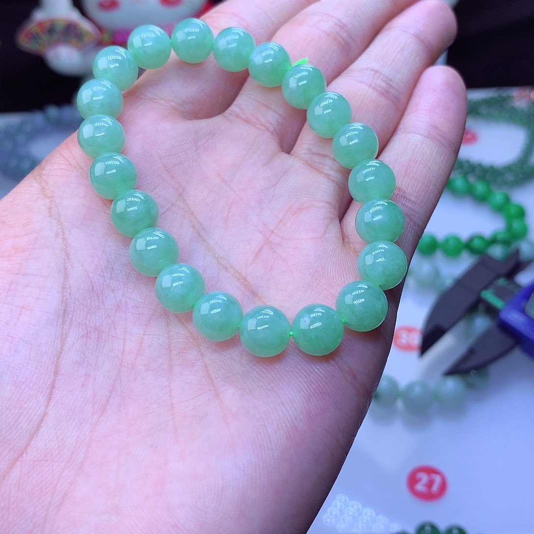 翡翠毛衣链未镶嵌一**木