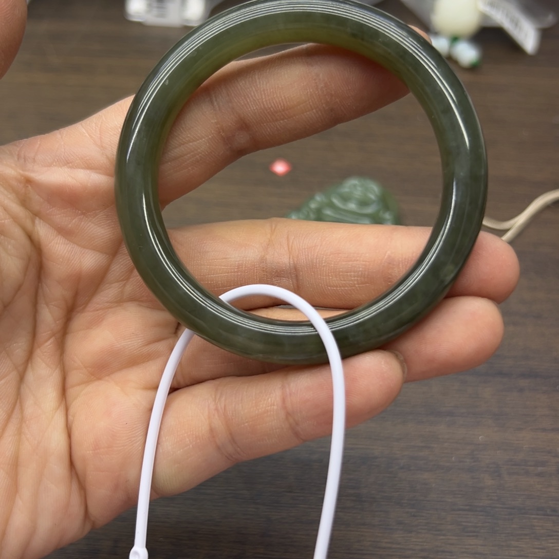 和田玉未镶嵌手镯53.3圈围142