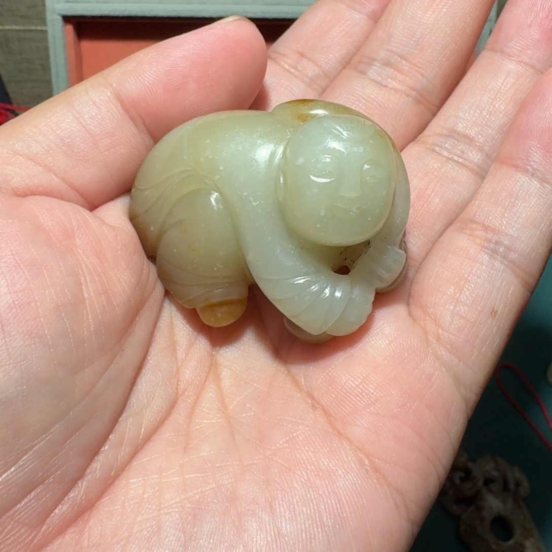 和田玉未镶嵌颈饰江*