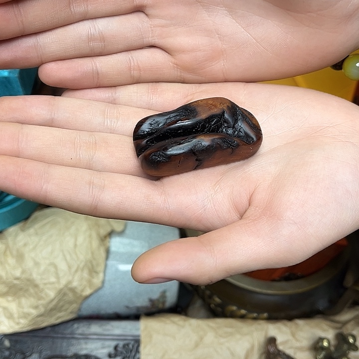 大叶紫檀（黑酸枝木类）