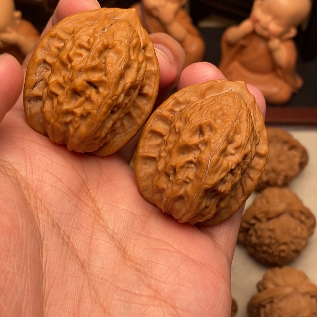 文玩核桃吊坠大红袍36