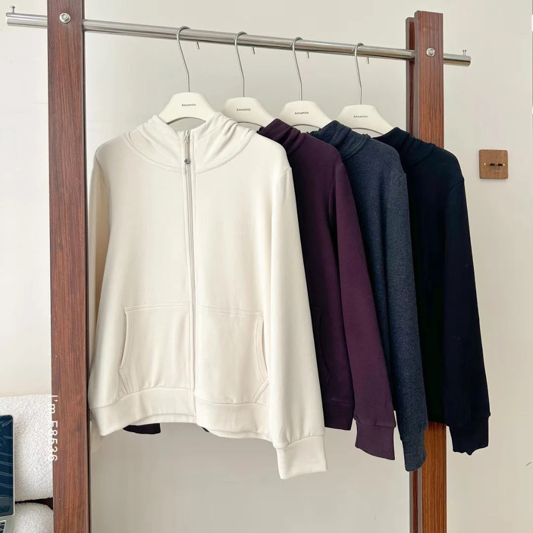 8536—女士连帽空气感慵懒糯米手感拉链外套