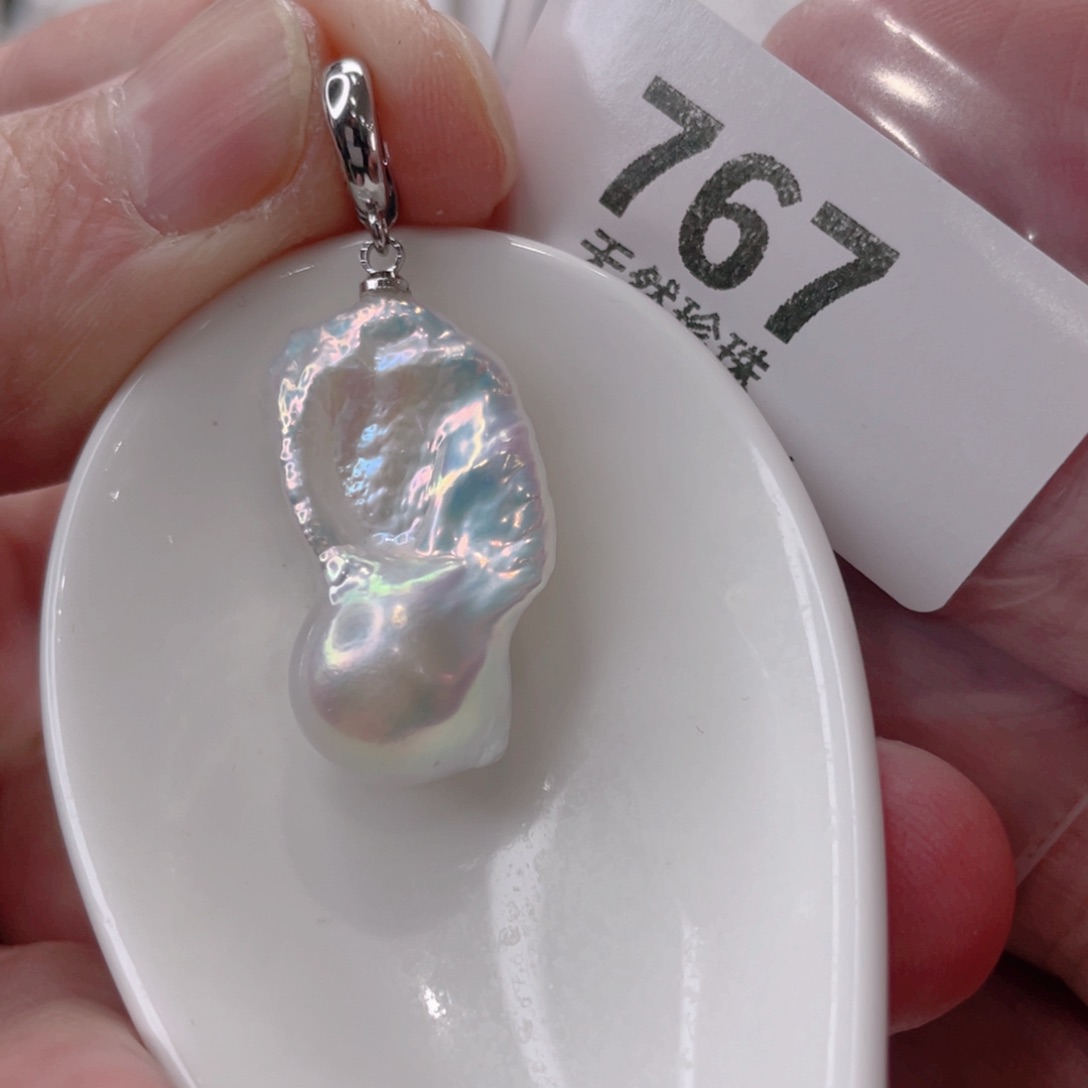 颈饰未镶嵌淡水珍珠小*酱