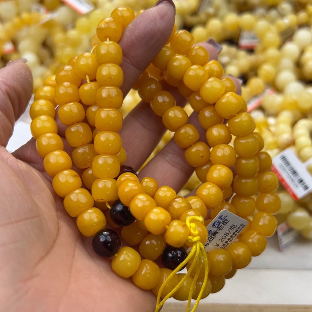 琥珀珠宝奇石未镶嵌