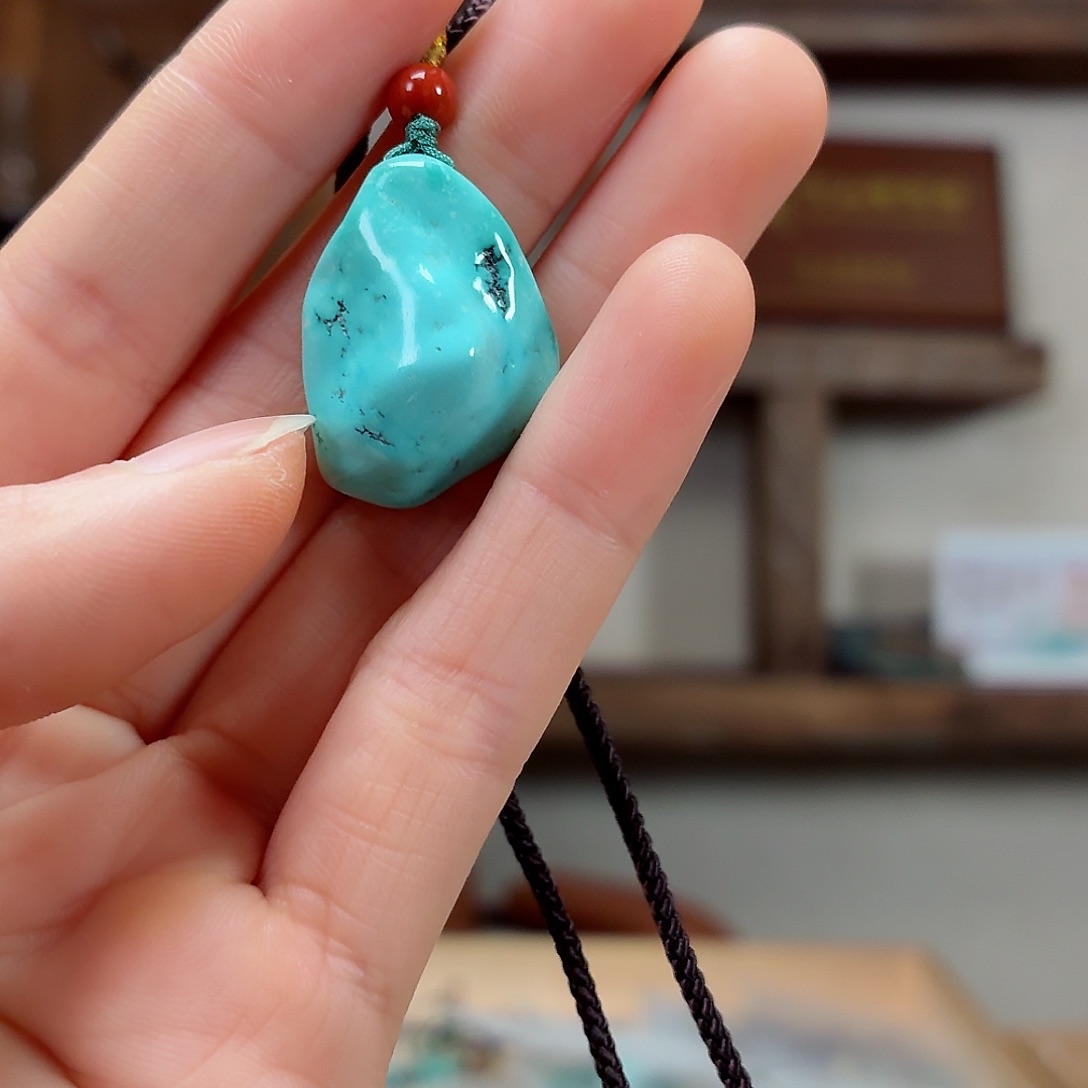 未镶嵌绿松石珠宝奇石