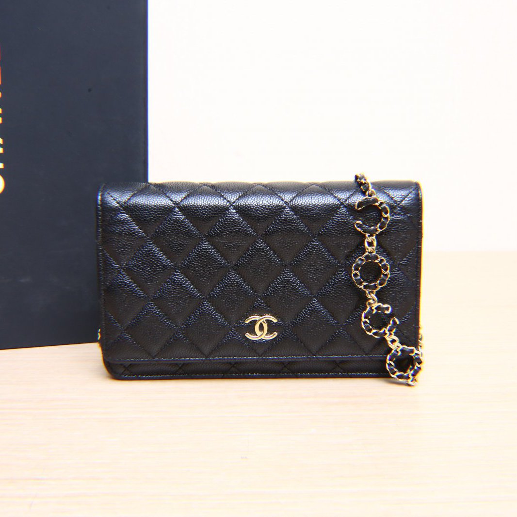 95新 Chanel/香奈儿 小花攀攀CF WOC 19cm 黑色 荔枝皮革C 芯片