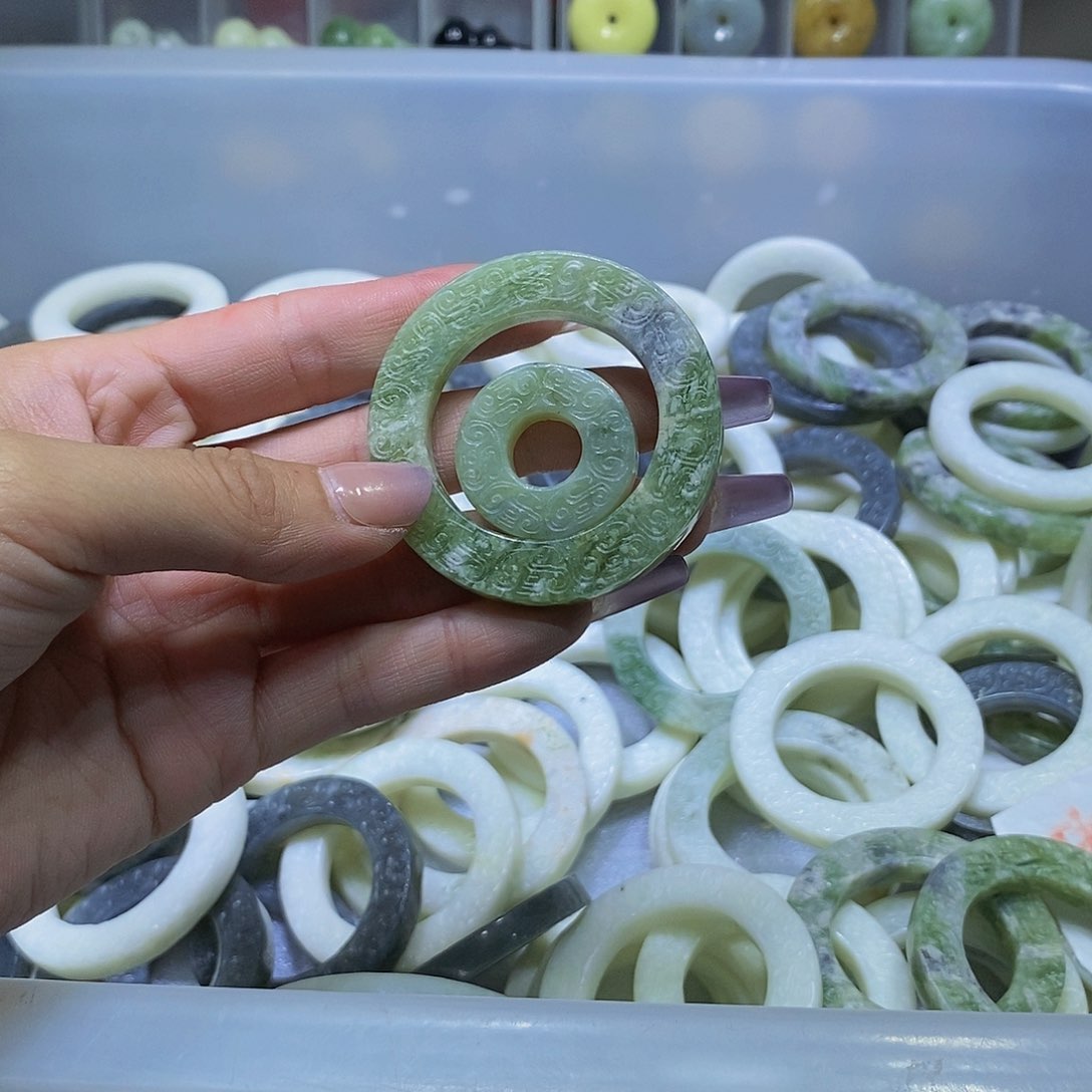 蛇纹石玉未镶嵌其他122