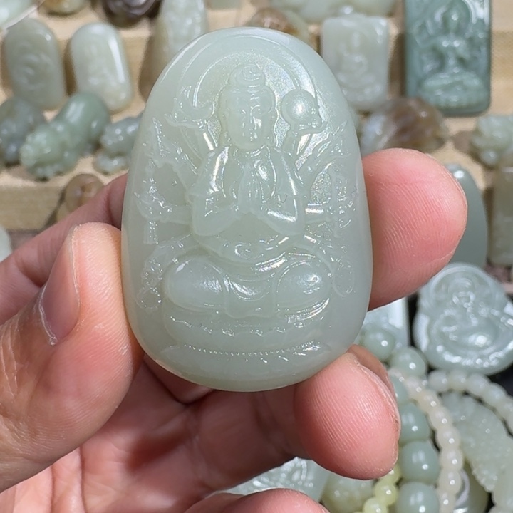 和田玉颈饰未镶嵌