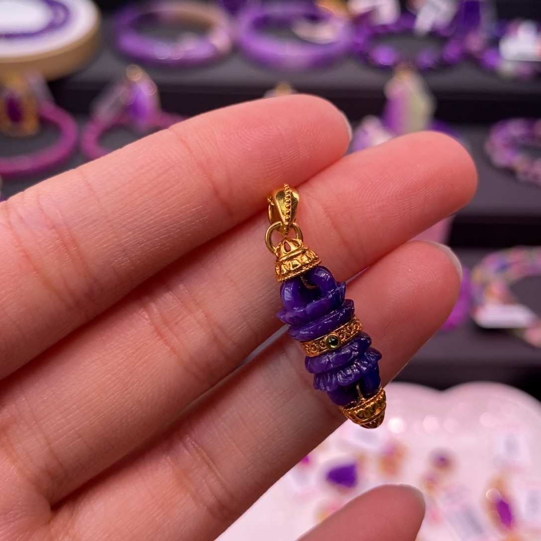 苏纪石（舒俱来）18K金镶嵌吊坠(不含链)