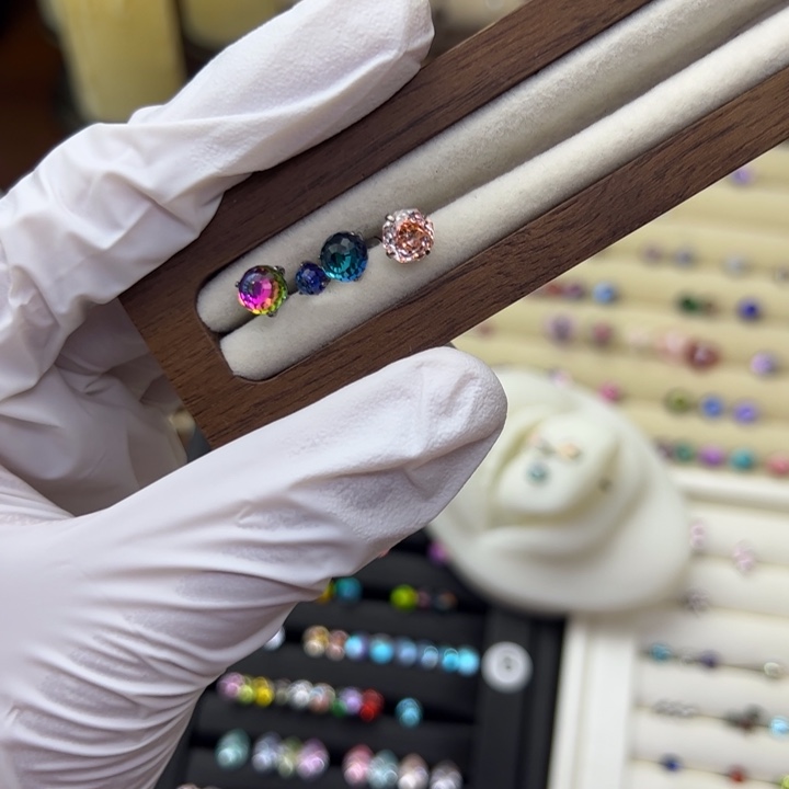 琉璃钛合金合金舌钉款