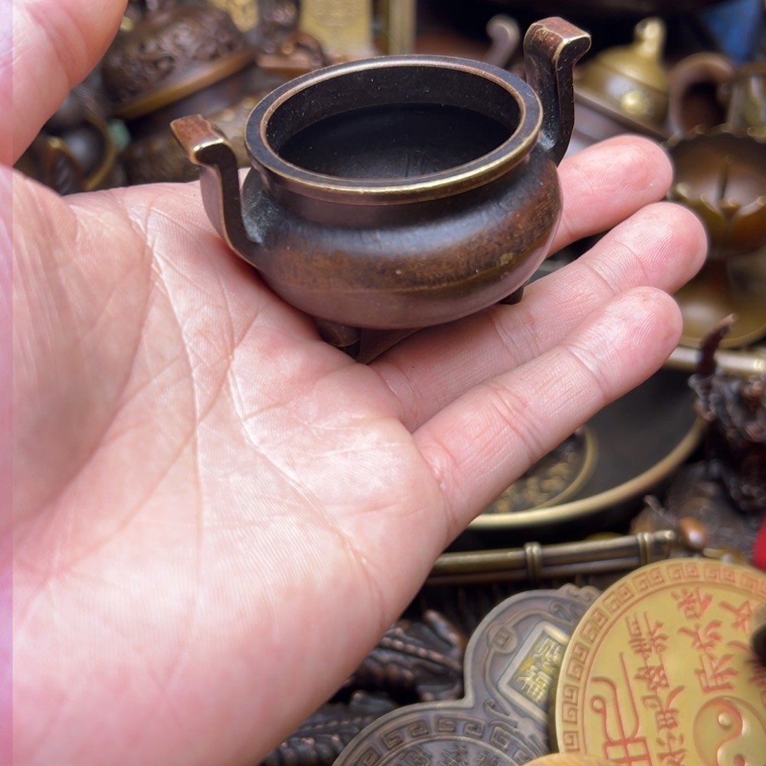 精美铜器点击下单