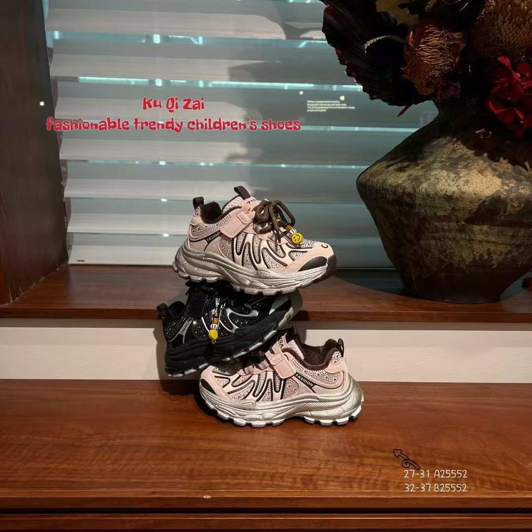 时尚童鞋二棉运动鞋