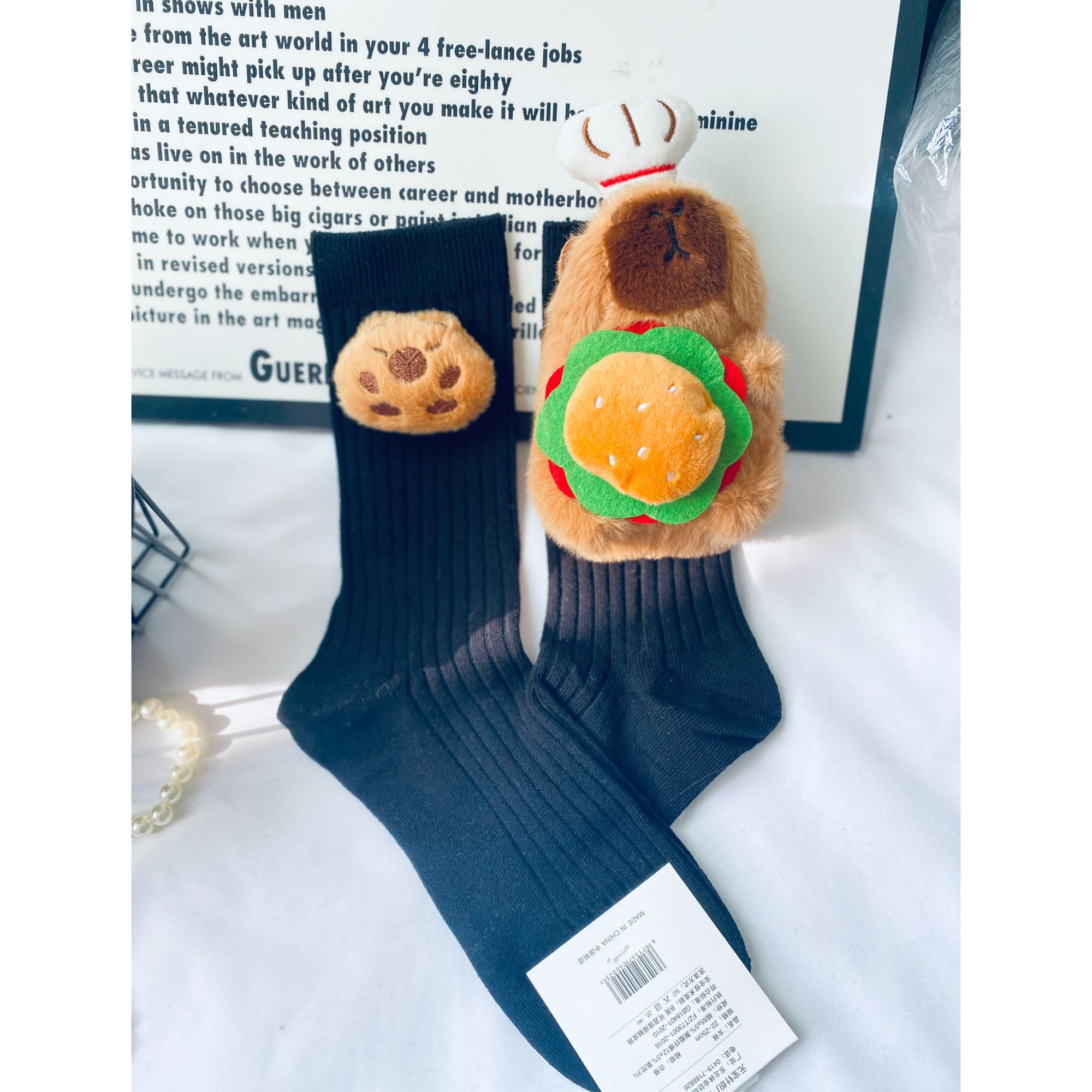 可爱风玩偶水豚厨师女中筒网红爆款