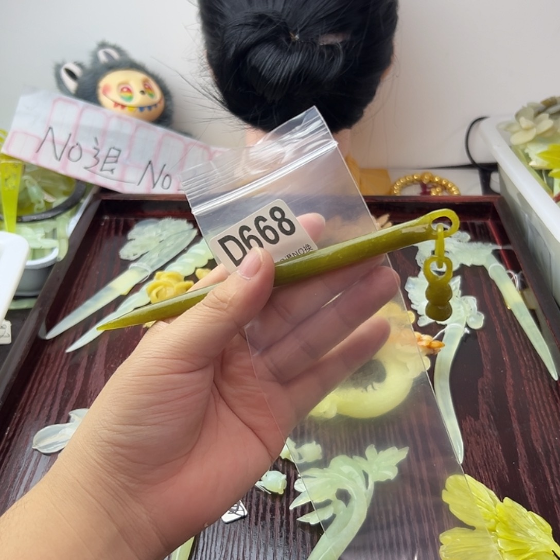 *****蛇纹石玉合金发饰