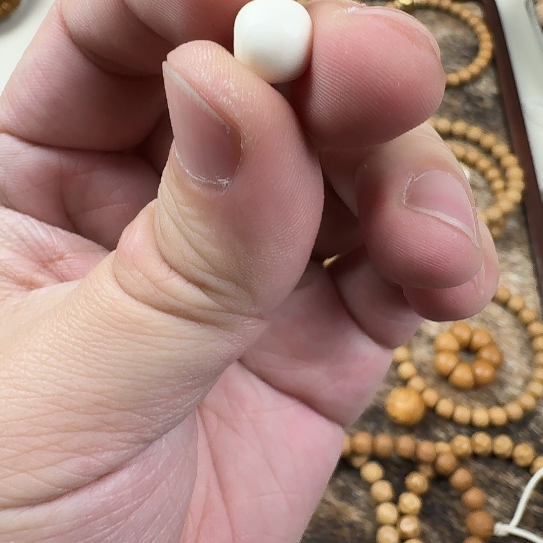 蜜****吊坠猴头核桃配饰